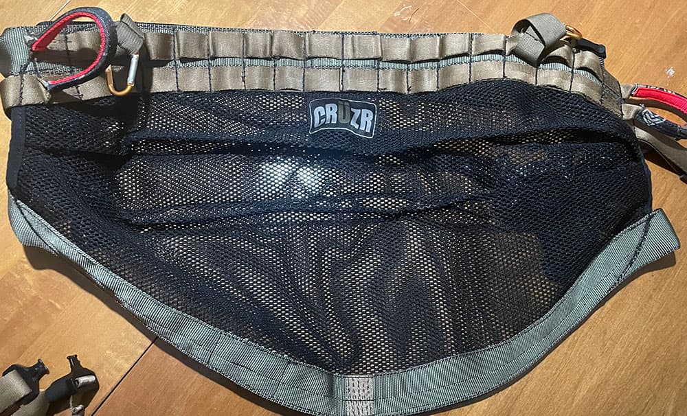 Rear view of the CRUZR XC hunting saddle.